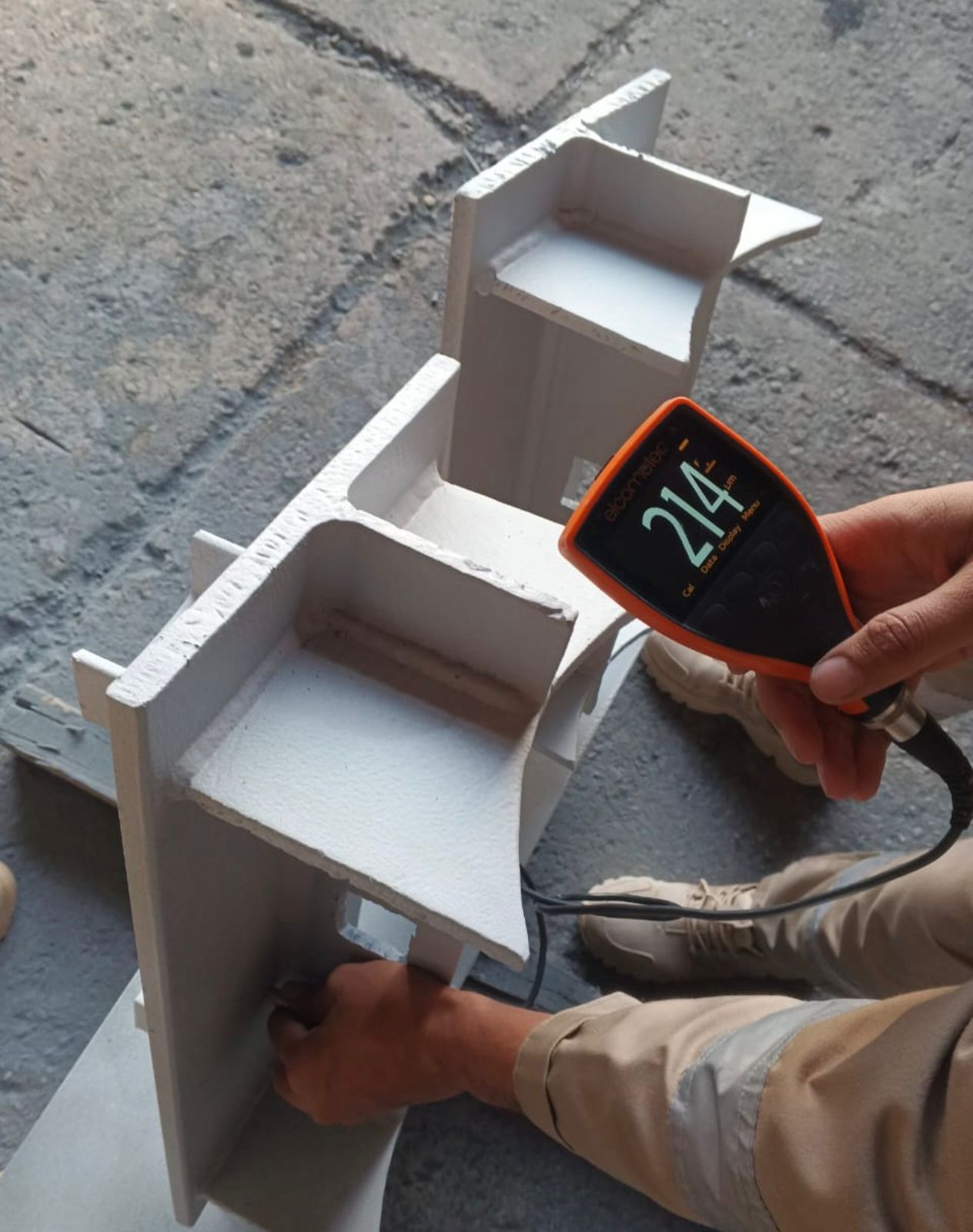 DRY FILM THICKNESS (DFT) GAUGING